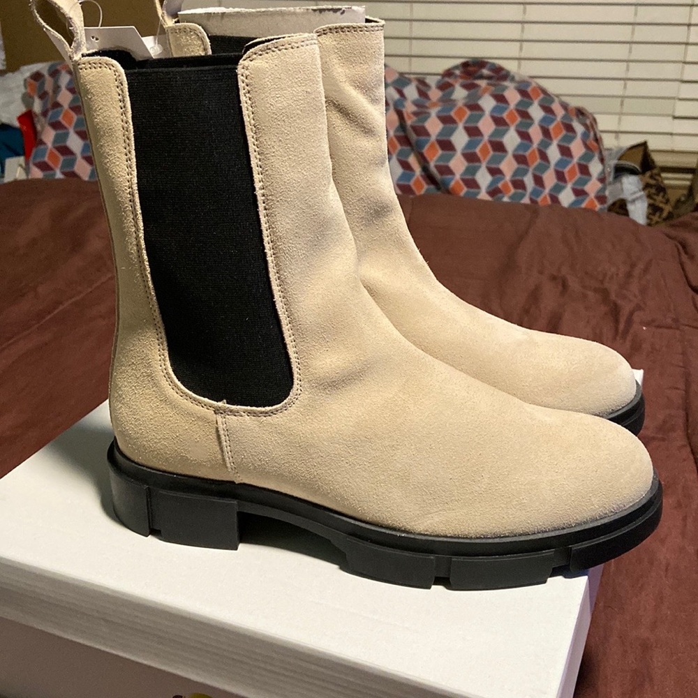 Leather Slip On Booties by Cruza Tendencia Brand. NWT!